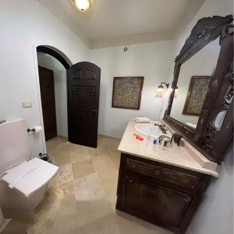Talisman Hotel Double Room (no 4) - 2