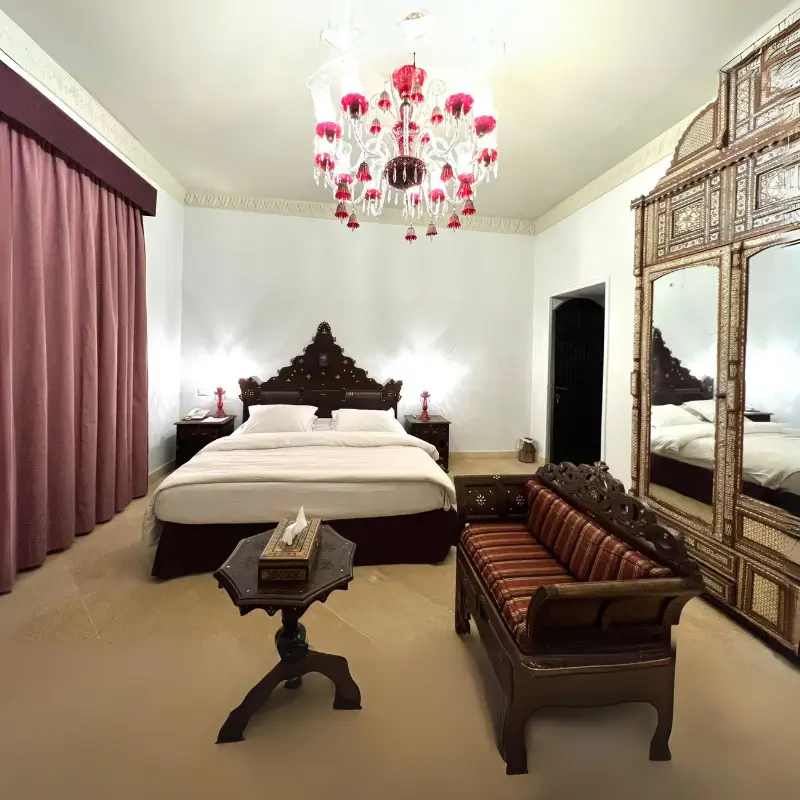 Talisman Hotel Double Room (no 4) - 3