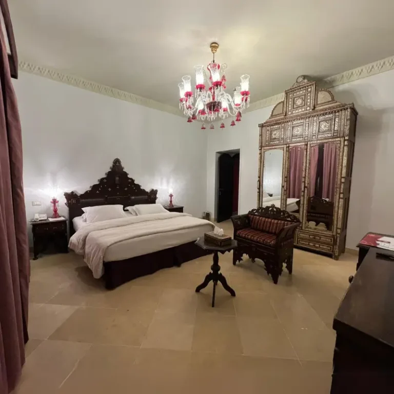 Talisman Hotel Double Room (no 4) - 4