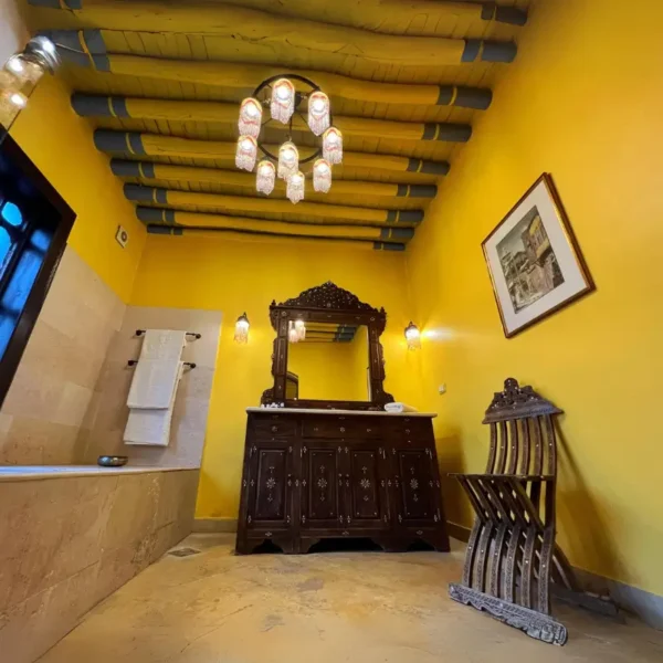 Talisman Hotel Twin Room (no 2) - 1