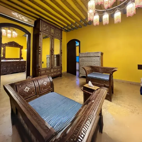 Talisman Hotel Twin Room (no 2) - 3